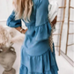 👗Sommerkleid mit Rüschenbesatz und V-Ausschnitt – Leichter Denim-Look