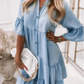 👗Sommerkleid mit Rüschenbesatz und V-Ausschnitt – Leichter Denim-Look