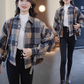 Karierte Hemdjacke aus Samt im koreanischen Stil