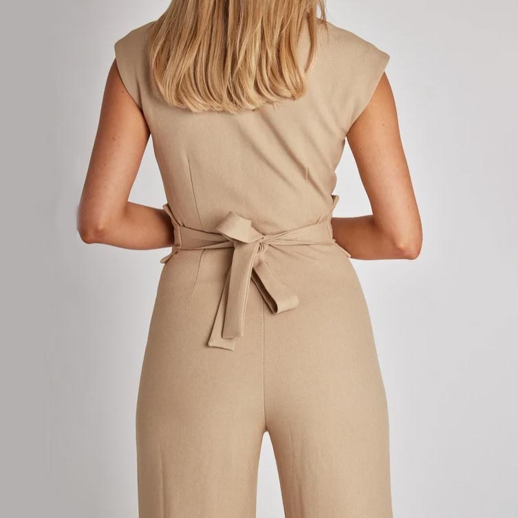 Ärmelloser Jumpsuit mit weitem Bein für Damen