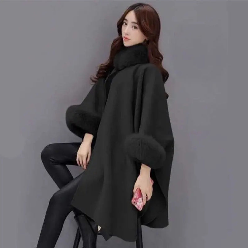 🎄💖[Bestes Geschenk für sie] Elegante solide Farbe Kunstpelz Kragen Lose Poncho Mantel